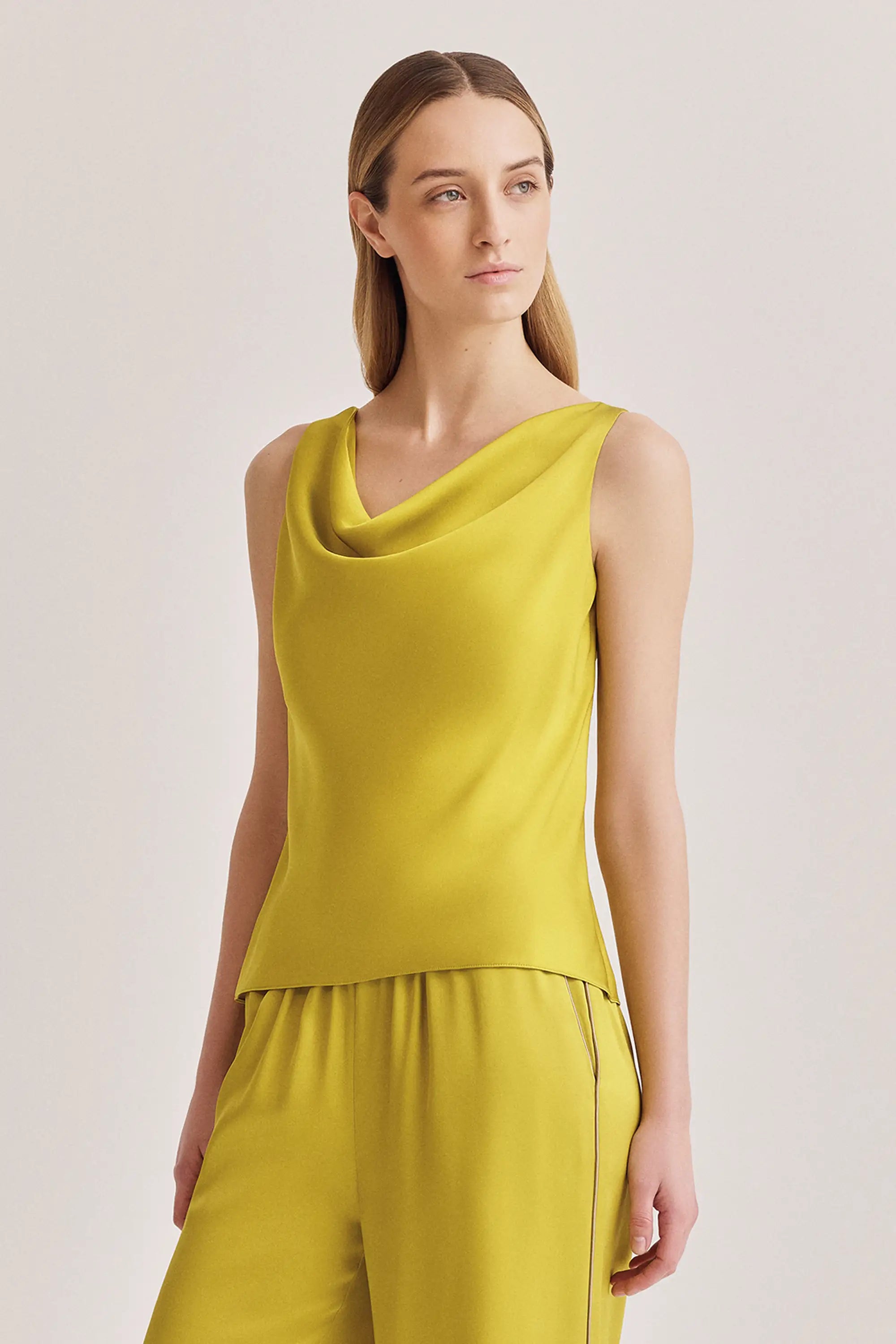 THE CHARTREUSE REFRESH