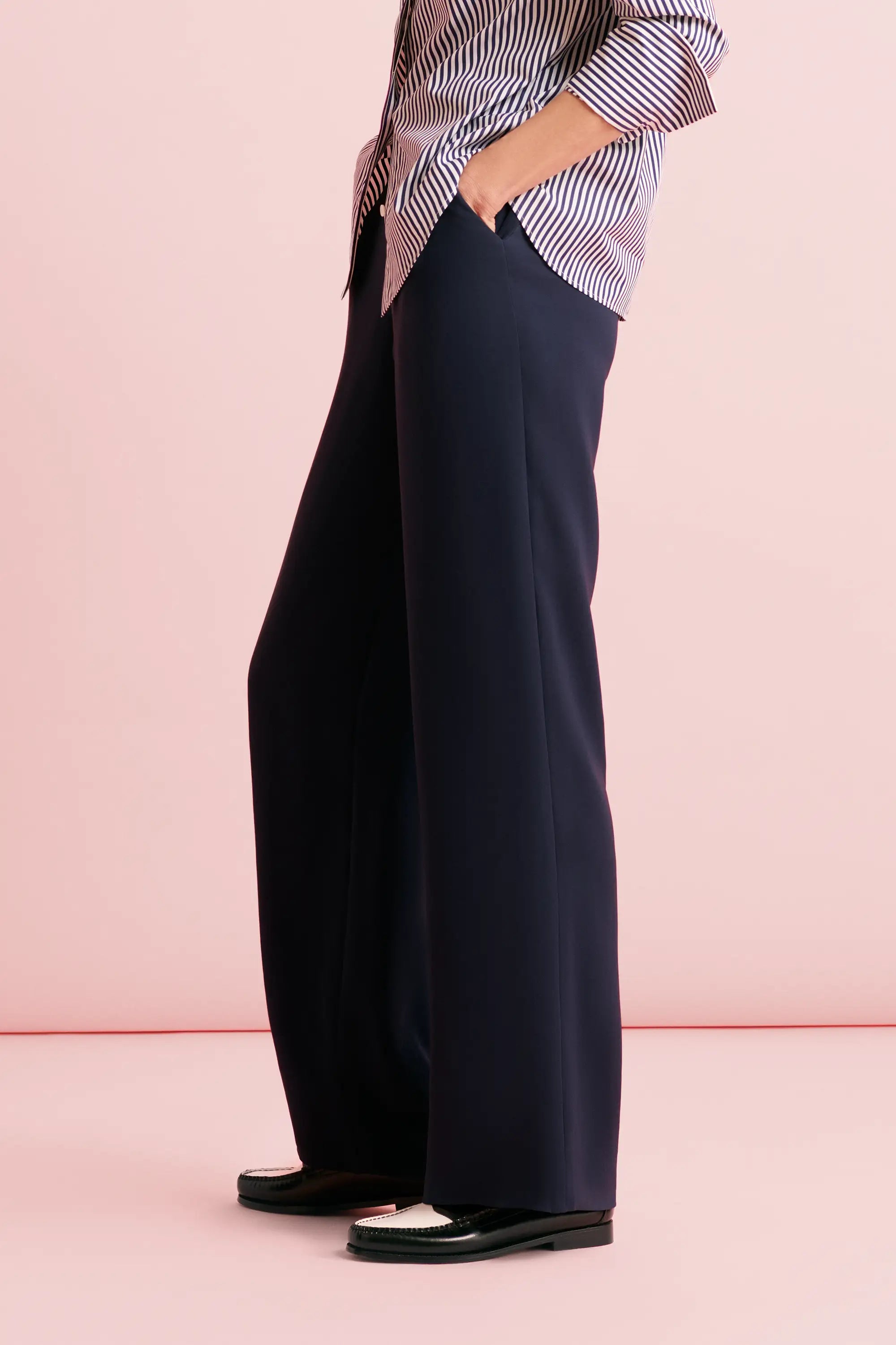 #color_navy