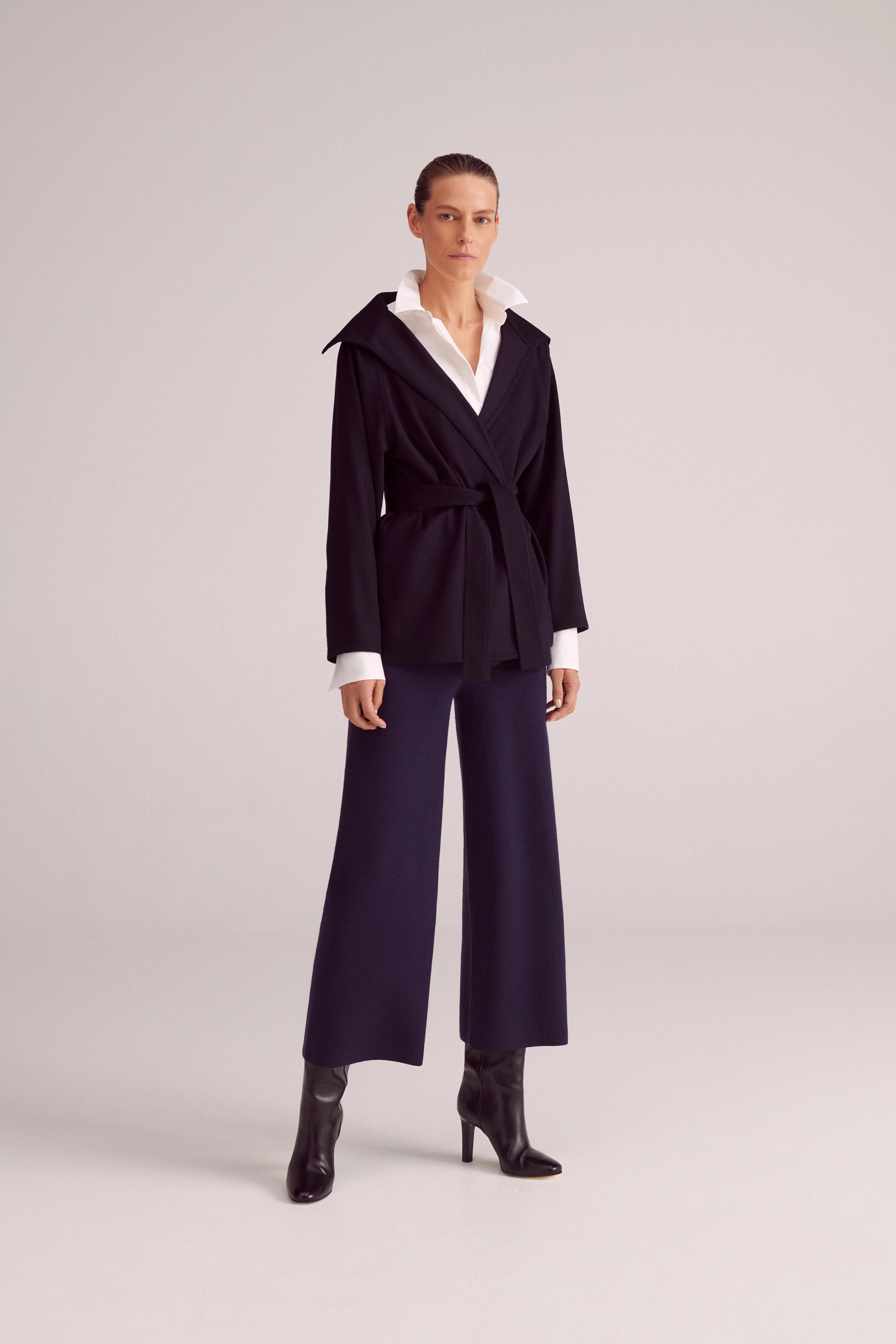 #color_navy