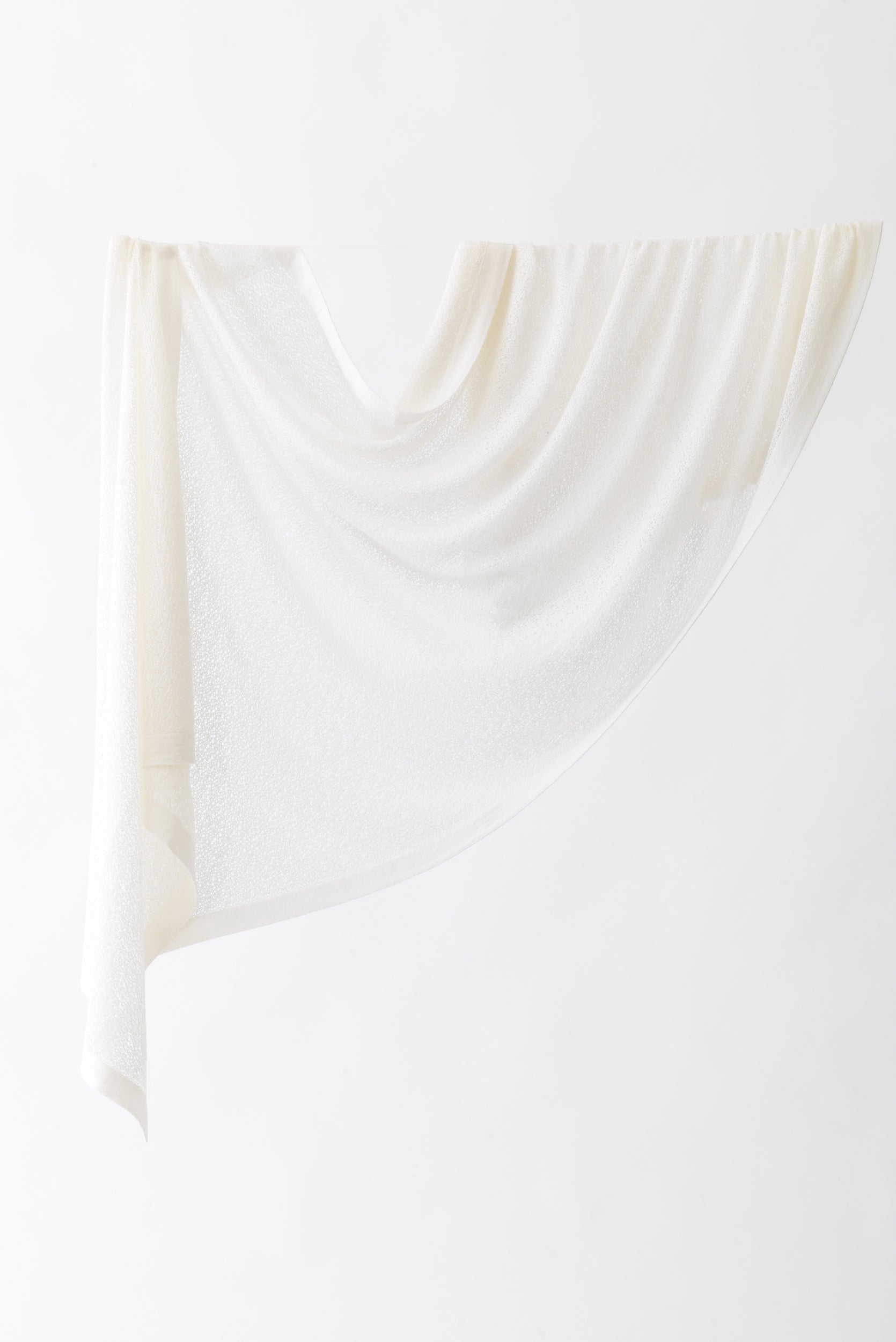 #color_ivory