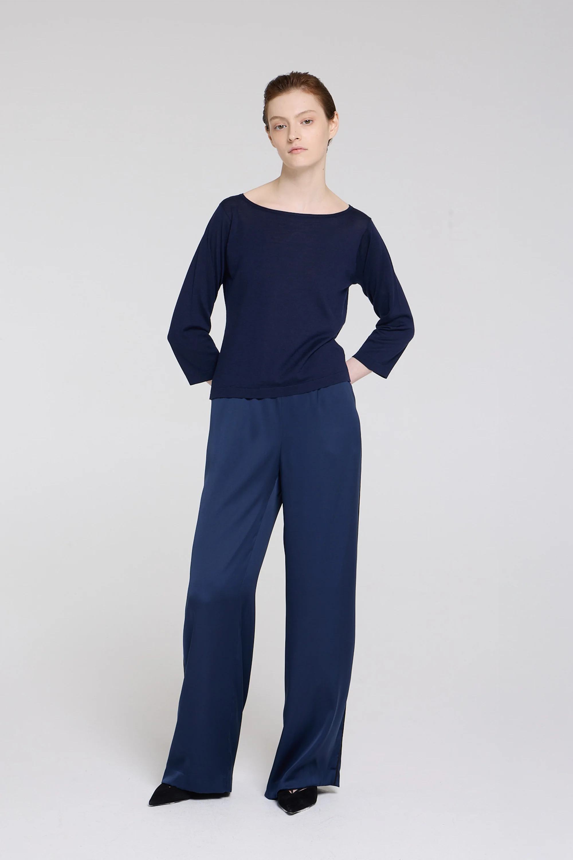 #color_navy