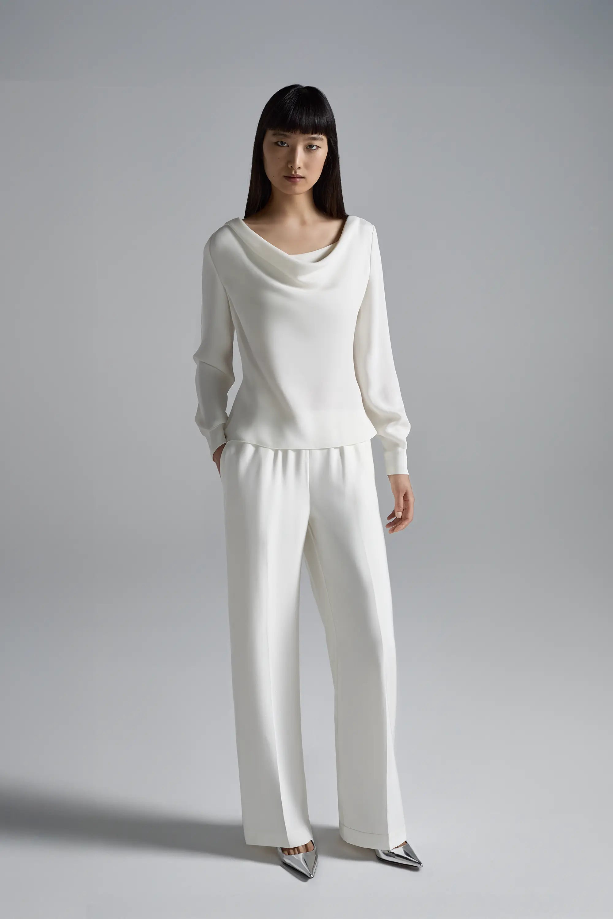 #color_ivory