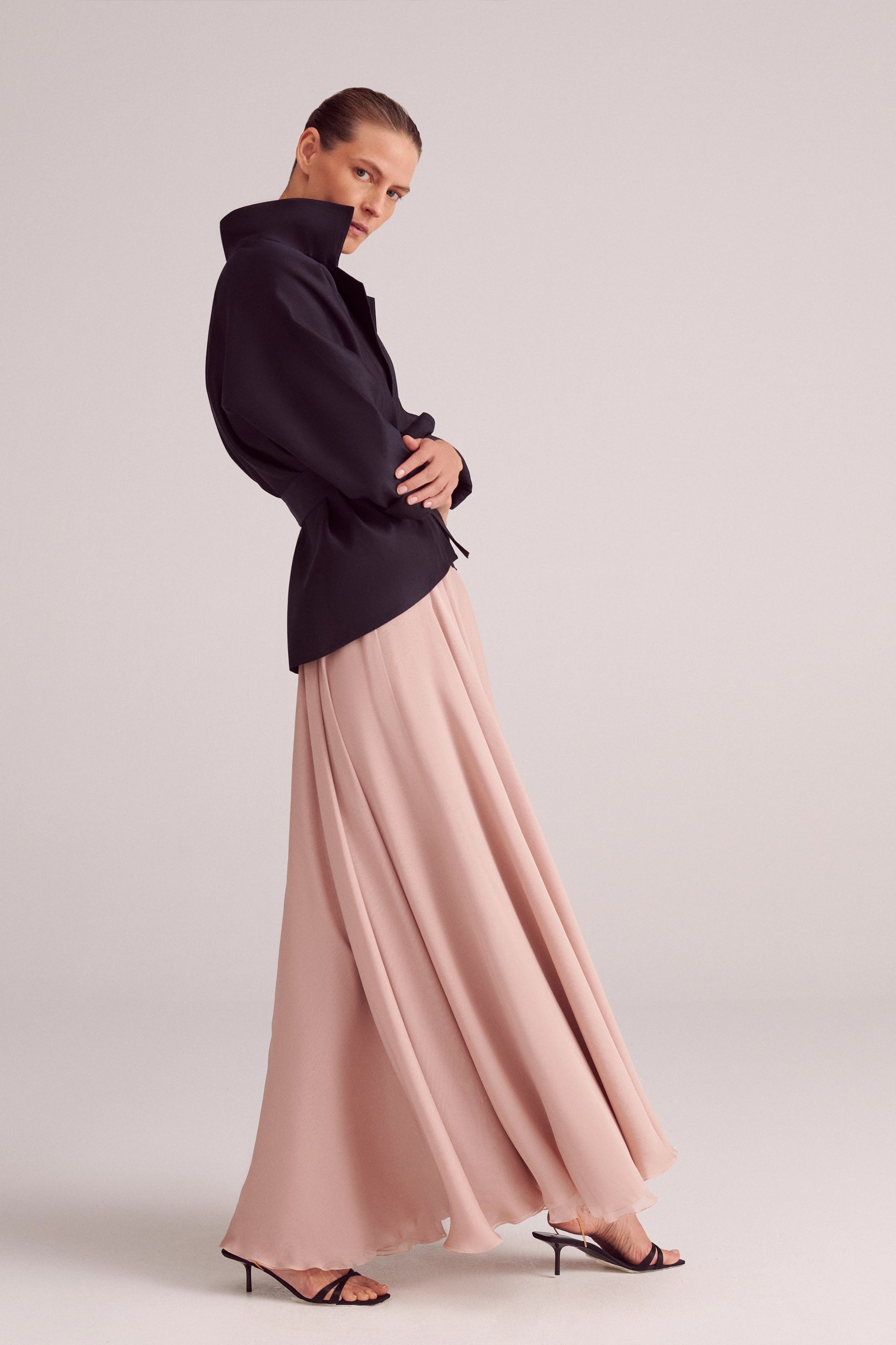 #color_antique pink
