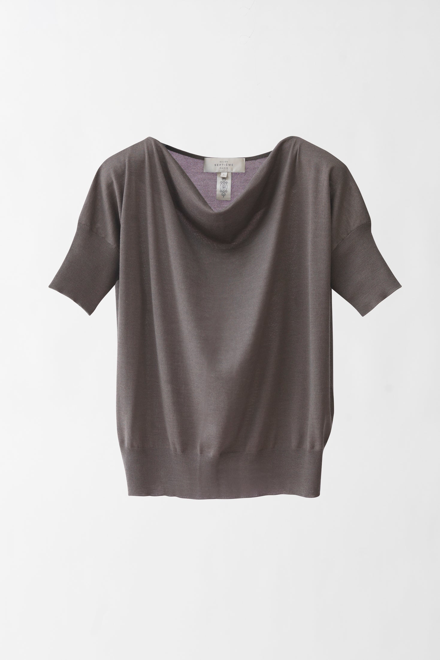 #color_taupe