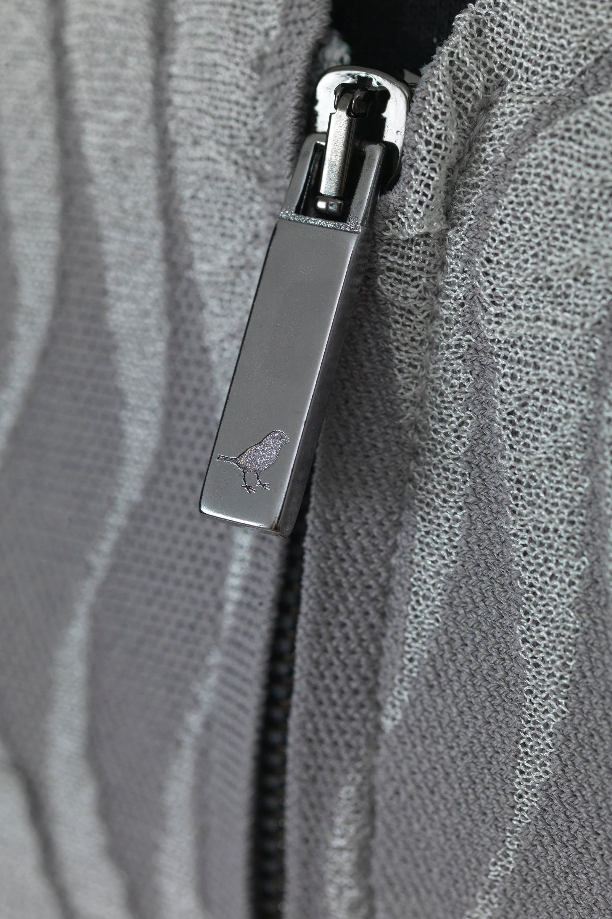 #color_steel grey
