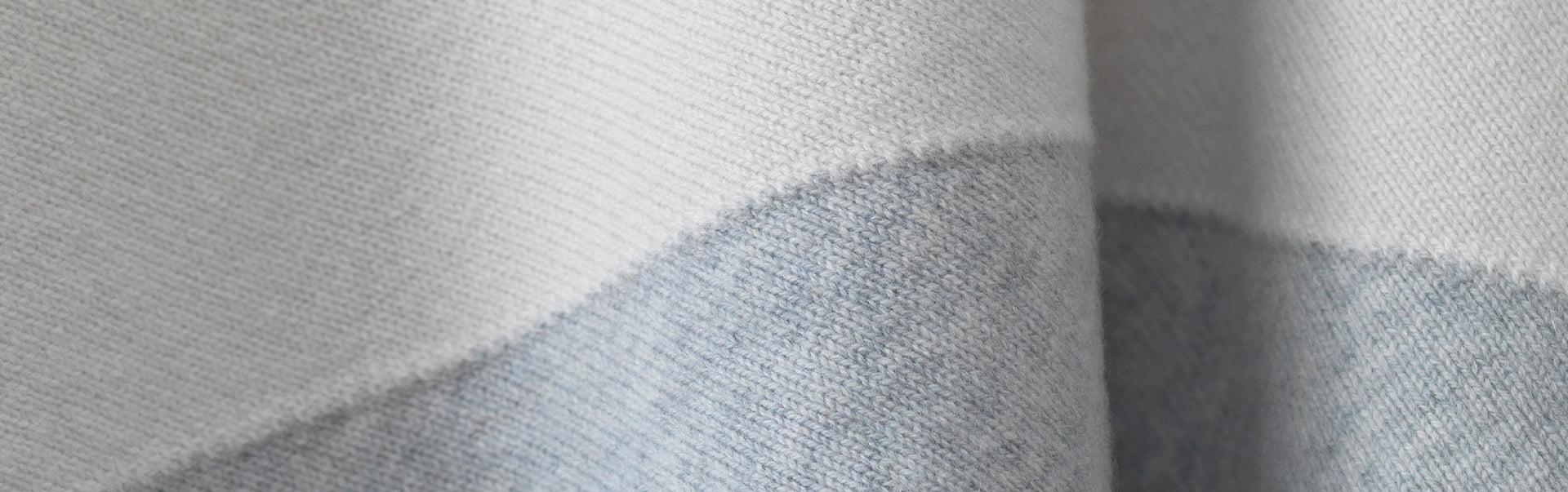 Knit cape N°8