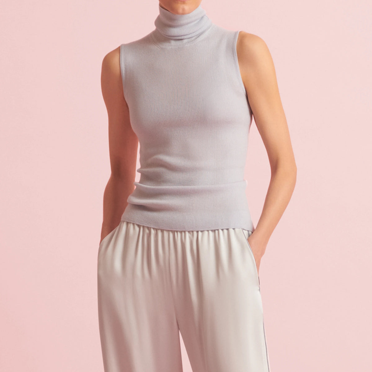 Knit Top N°11 | Cashmere Knit Sleeveless Turtleneck Top