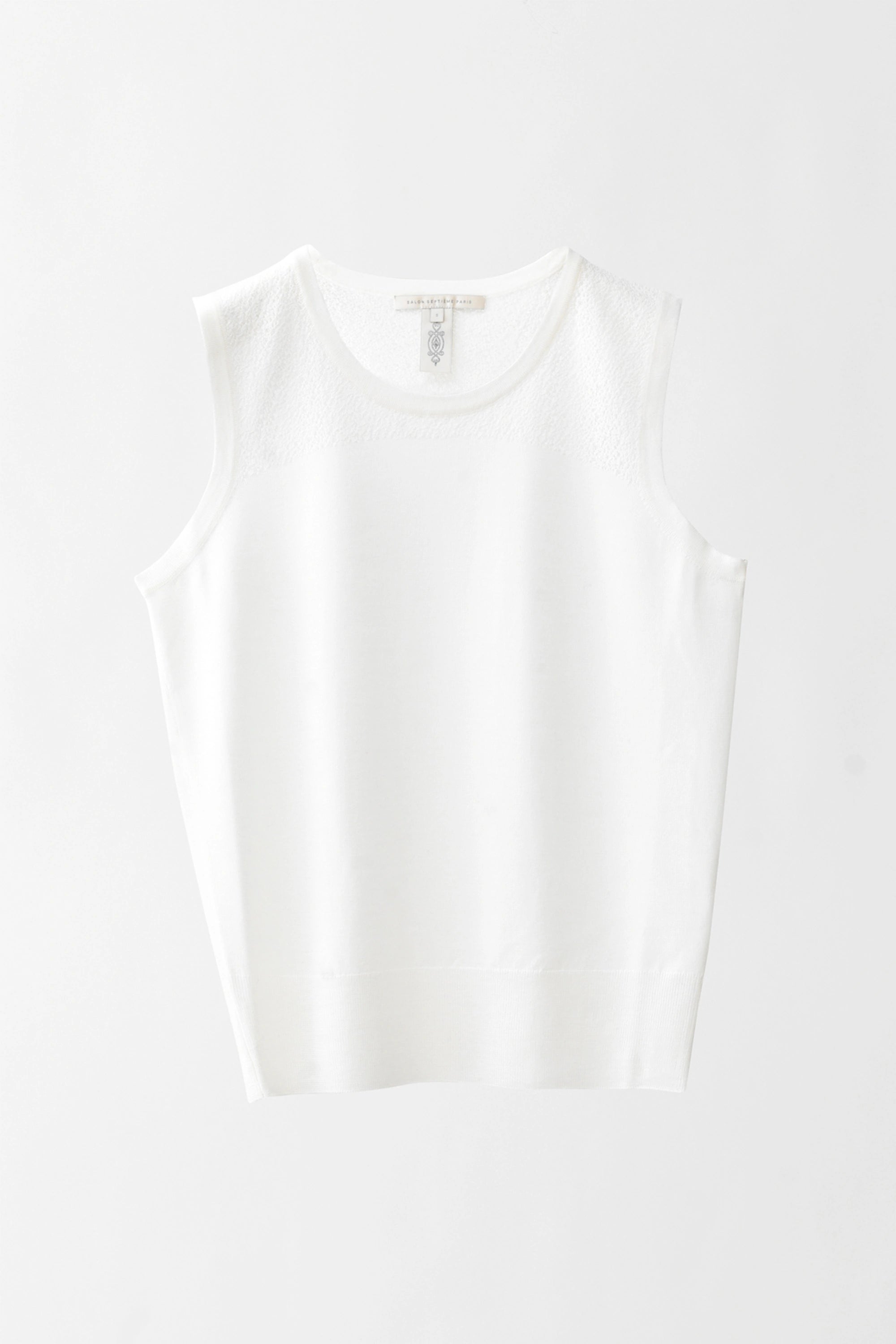 #color_off white