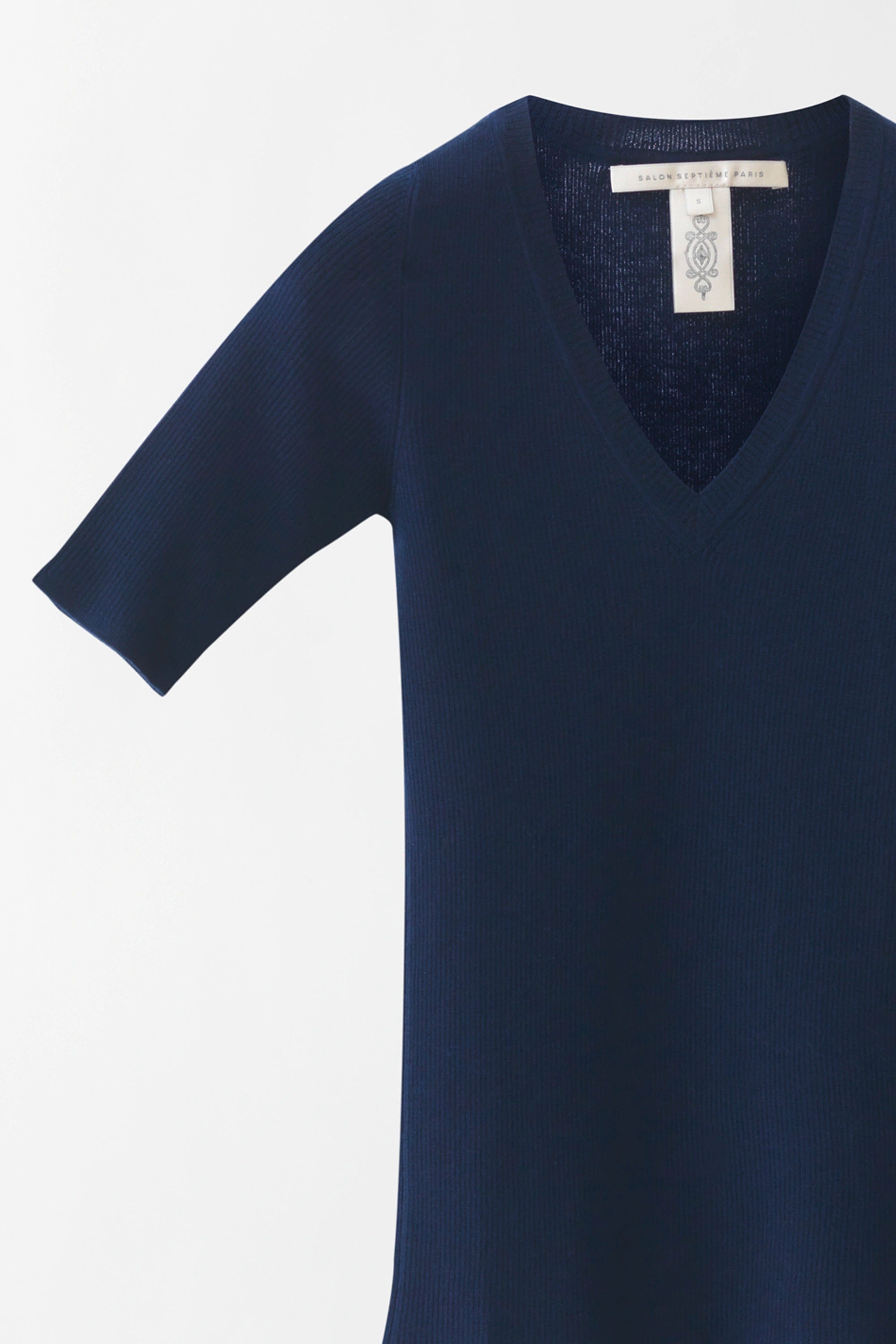 #color_navy