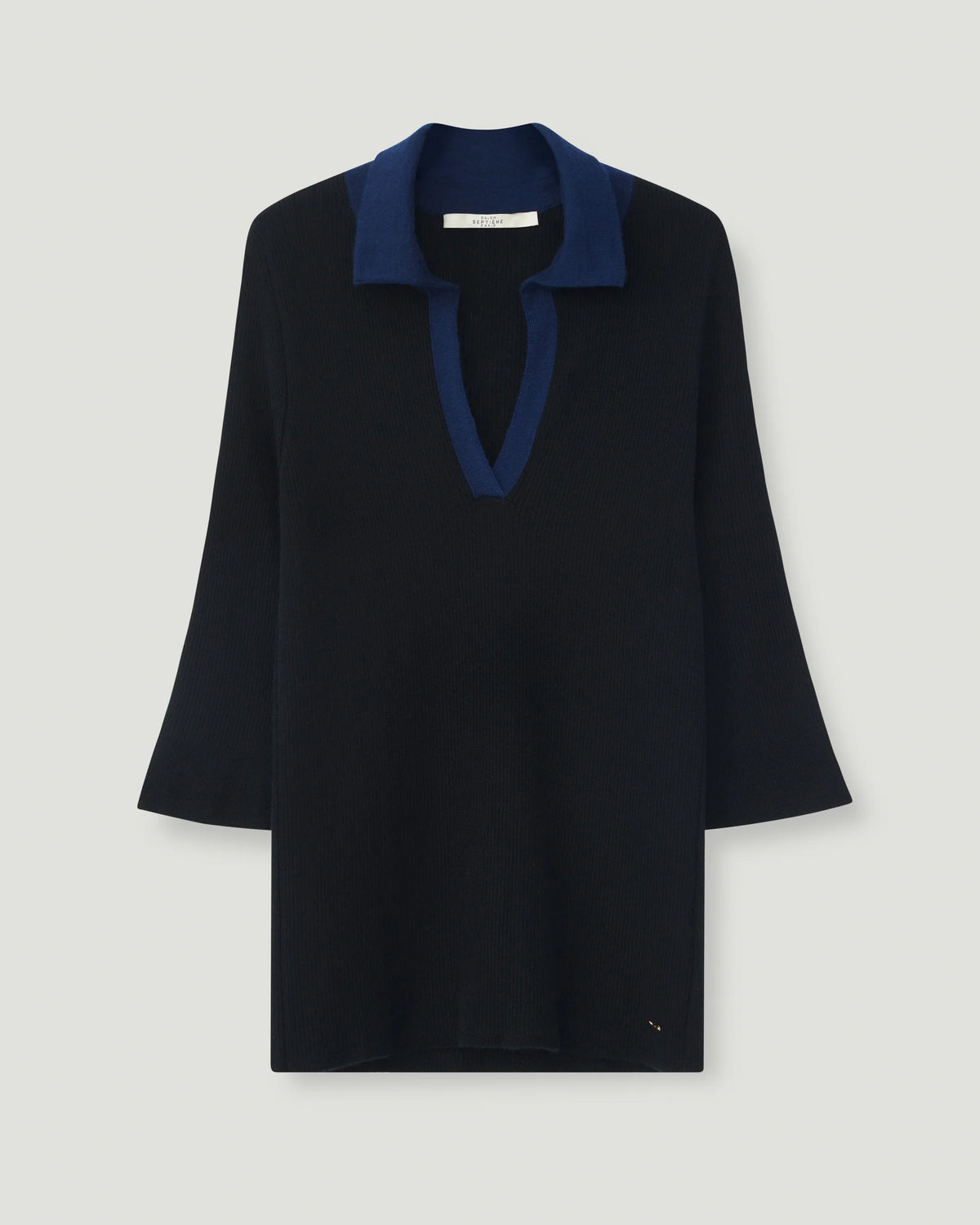 #color_navy and black