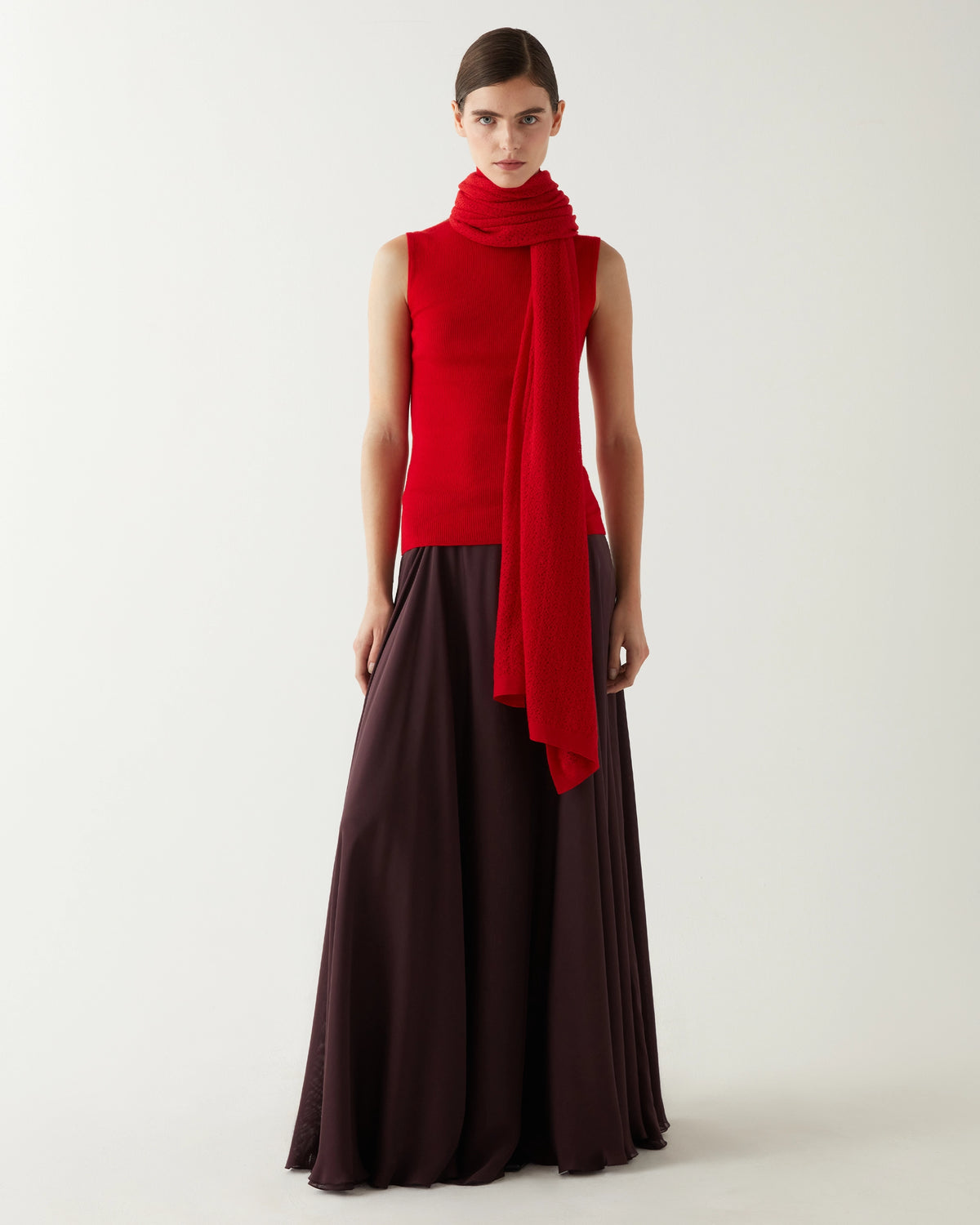 #color_scarlet red
