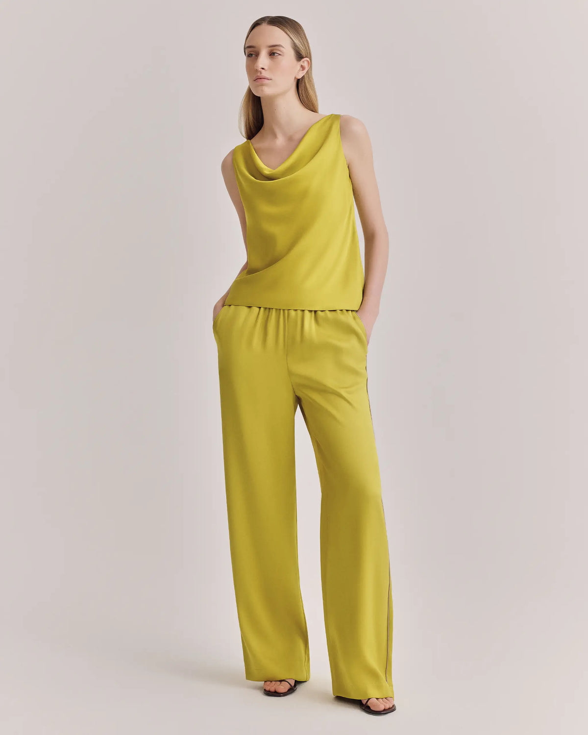 #color_chartreuse
