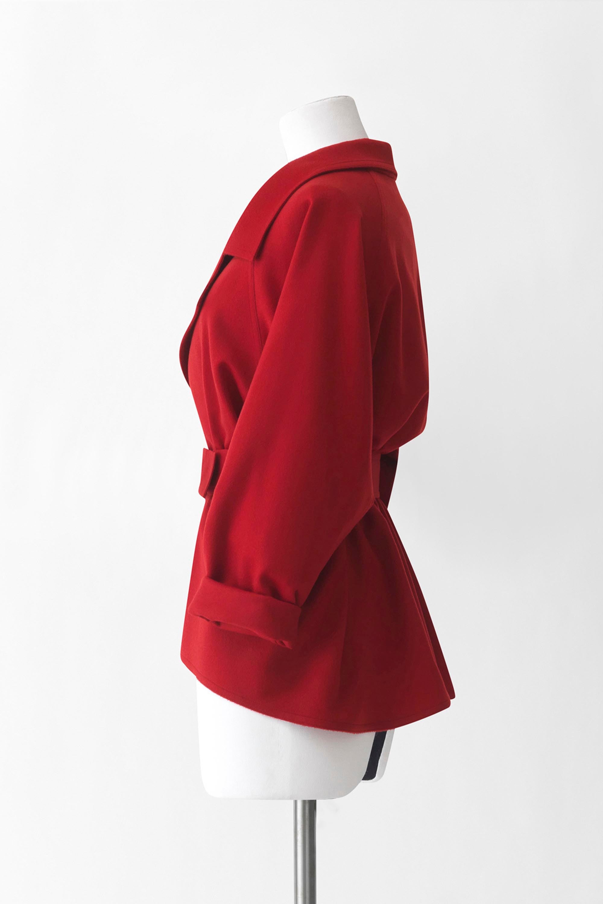 #color_scarlet red