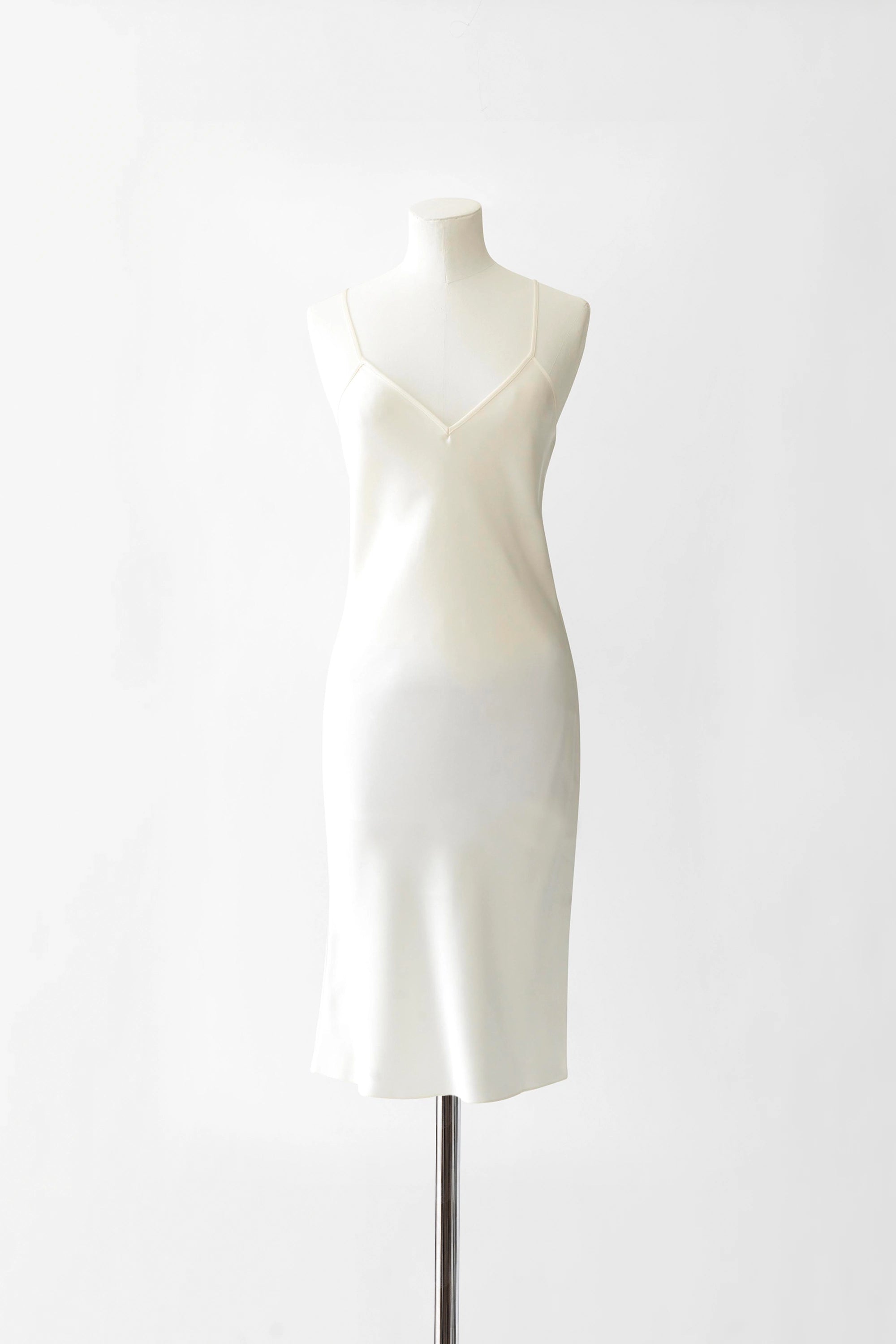#color_off white