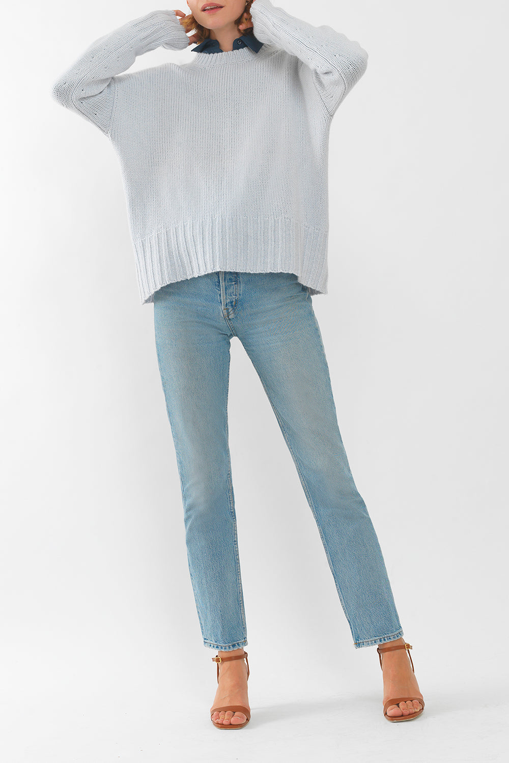 Cashmere Long-Sleeved Pullover with Crewneck - dusty white - worn