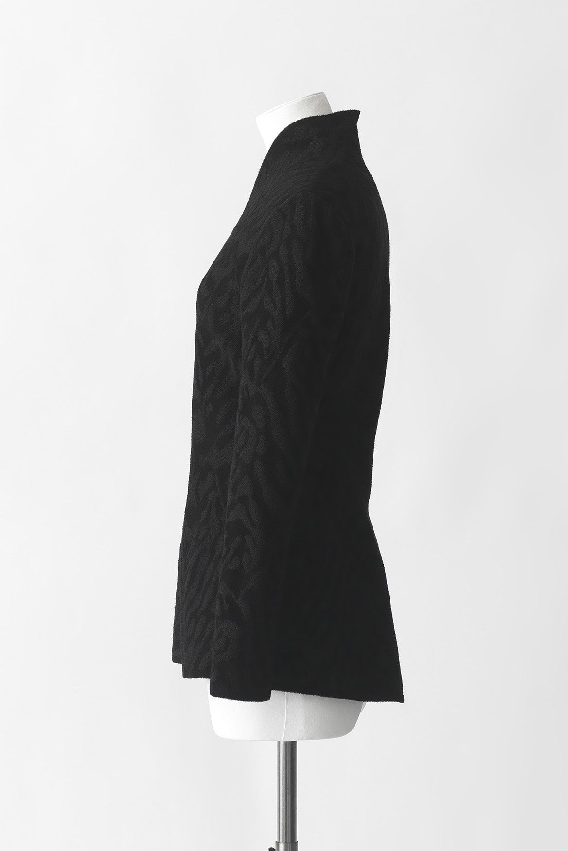 #color_black