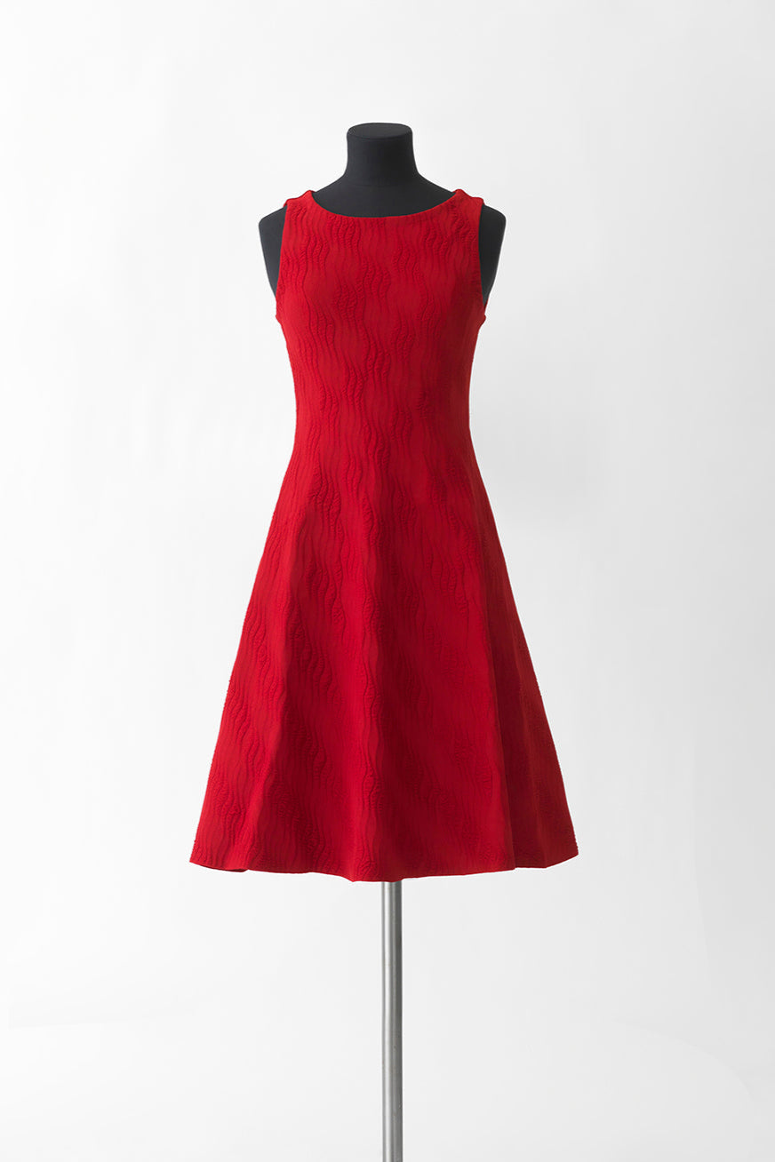 #color_scarlet red